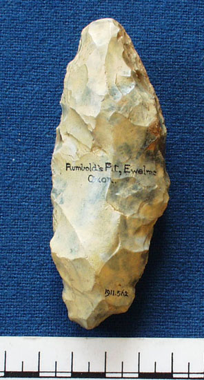 Flint implement (AN1911.562)